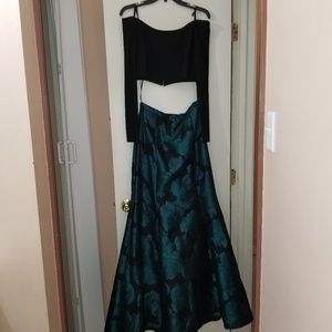Prom Dress (2 piece) Never Worn